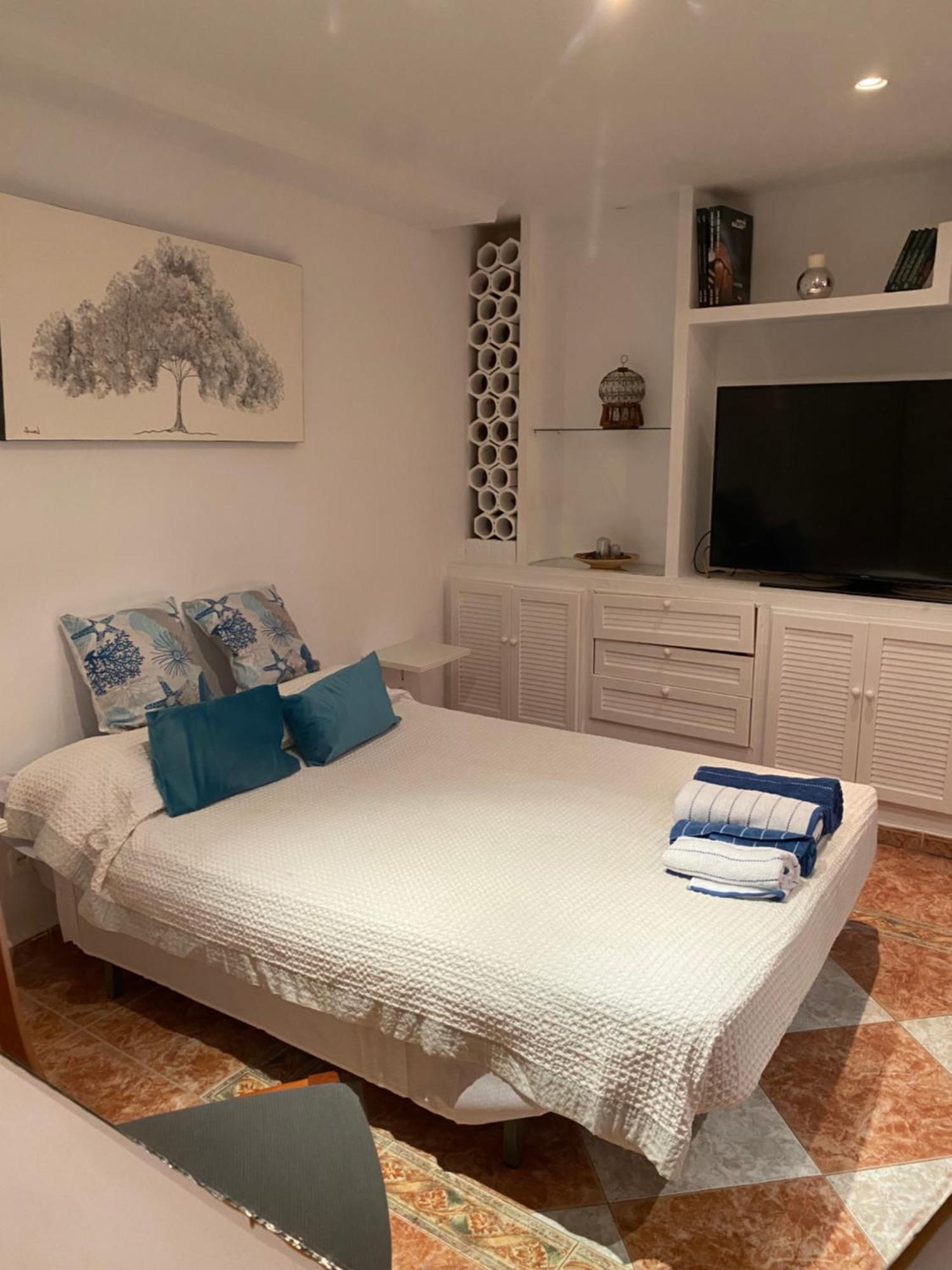 Apartamento Rosan Málaga Exterior foto